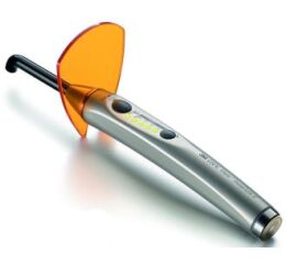 Elipar Deep Cure-S polymerační lampa