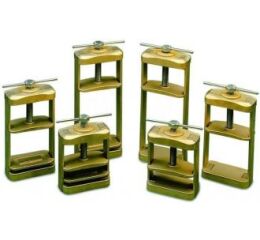 Mosazný lis na 2 kyvety