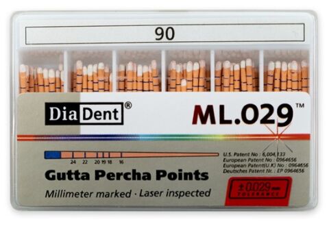 Guttaperčové čepy DiaDent 2% 090