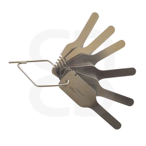 Nástroje pro měření mezery mezi zuby